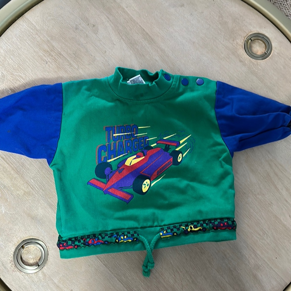 Vintage 2t Oshkosh racing pullover